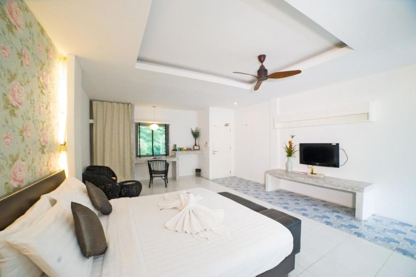 Surintra Boutique Resort Phuket - Premium Deluxe