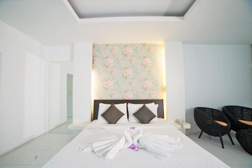 Surintra Boutique Resort Phuket - Premium Deluxe