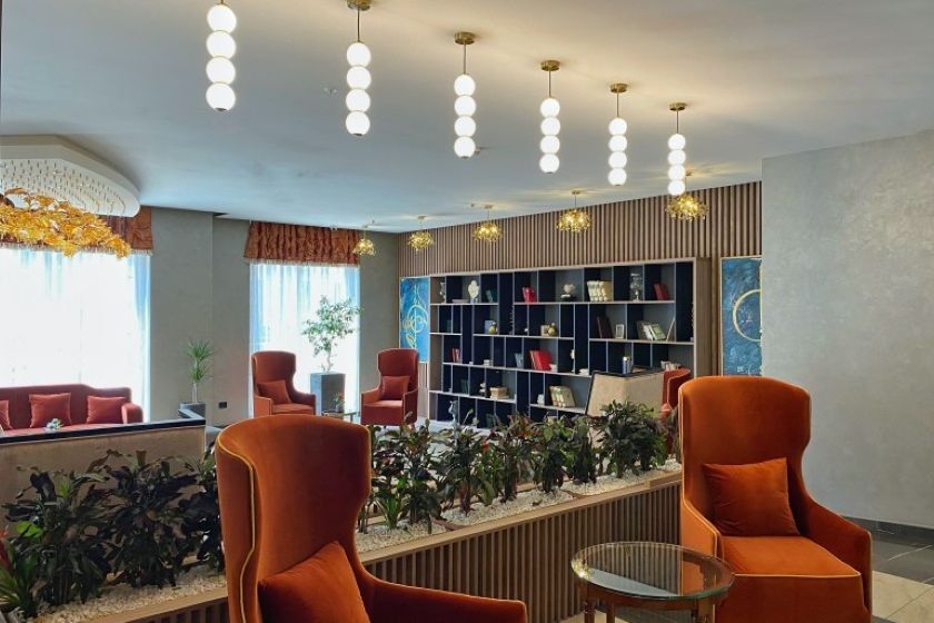 Marjan Plaza Hotel Tbilisi - lobby bar