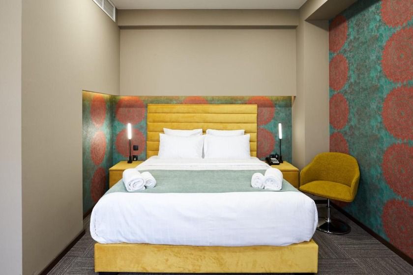 Best Western Tbilisi City Center Tbilisi - 1 King Bed, Superior Room, Balcony, Garden View