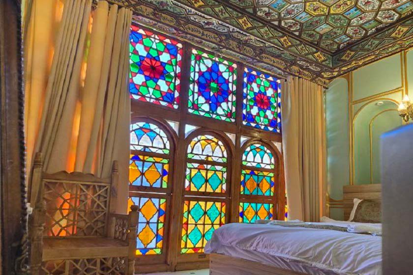 اقامتگاه سنتی عمارت جهانشاهی شیراز - اتاق