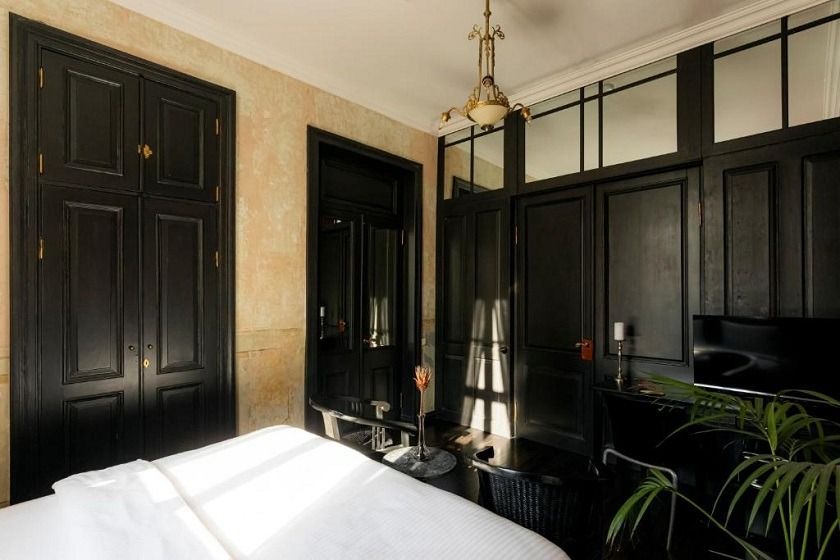 Unfound Door - Design Hotel Tbilisi - Deluxe Double or Twin Room with City View