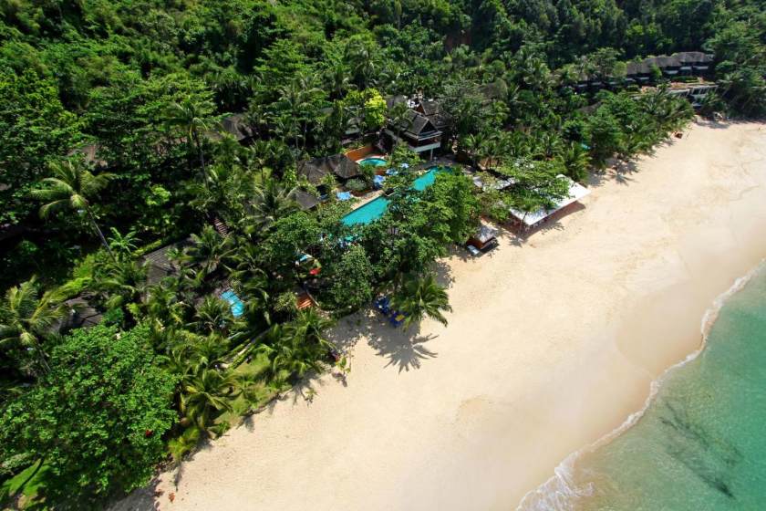 Andaman White Beach Resort Phuket - private beach