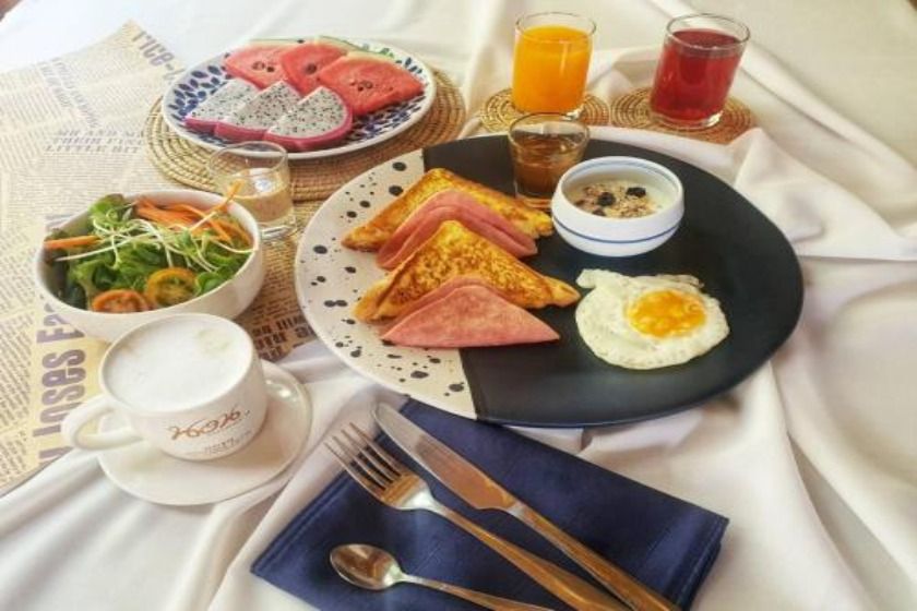 Norn Talay Surin Beach Phuket Phuket - Breakfast