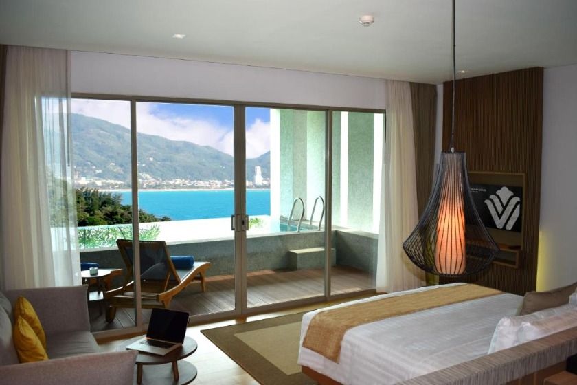 Wyndham Grand Phuket Kalim Bay Phuket - Pool Suite with Sea View