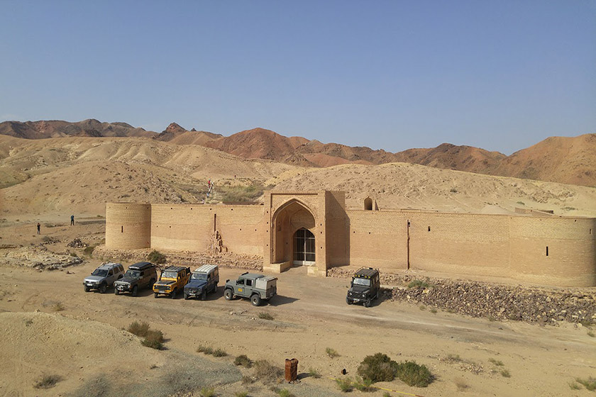 کاروانسرای عین الرشید. منبع عکس: گوگل مپ. عکاس: Reza Bahadori