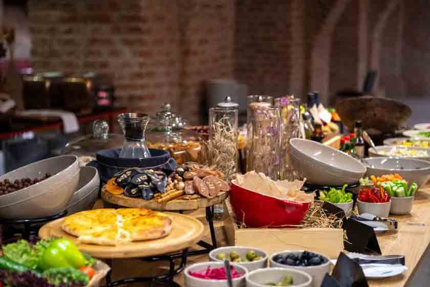 Qarvasla Hotel Tbilisi - food and drink