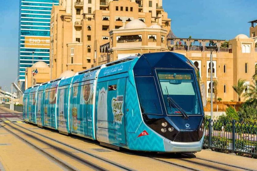 دسترسی به پالم جمیرا. منبع عکس: Palmmonorail.Com. عکاس: نامشخص
