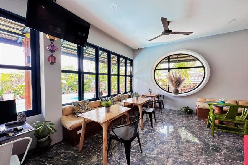 The Luna Phuket - Cafe