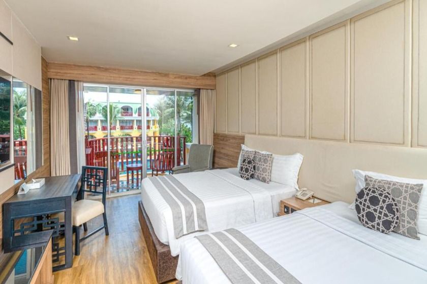 Phuket Graceland Resort and Spa Phuket - Deluxe Room with Pool View