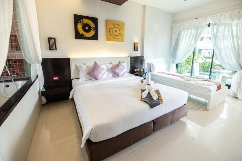 Blue Carina Hotel Phuket - Family Room with Terrace