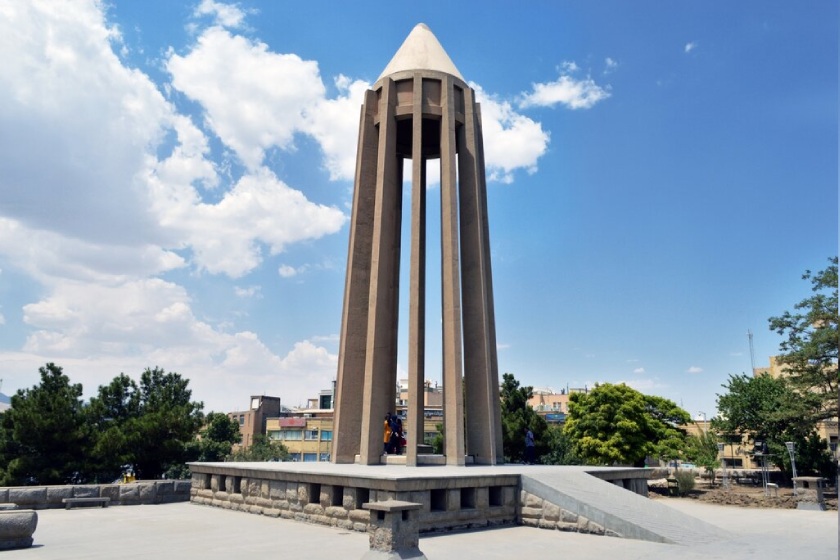 رشد ۲۳ درصدی بازدید از جاذبههای گردشگری همدان