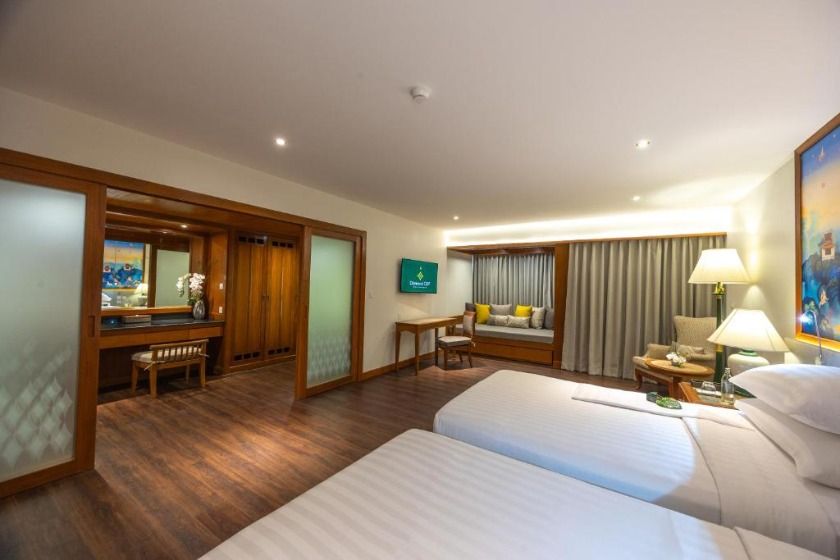 Diamond Cliff Resort & Spa - SHA Extra Plus Phuket - Suite with Sea View
