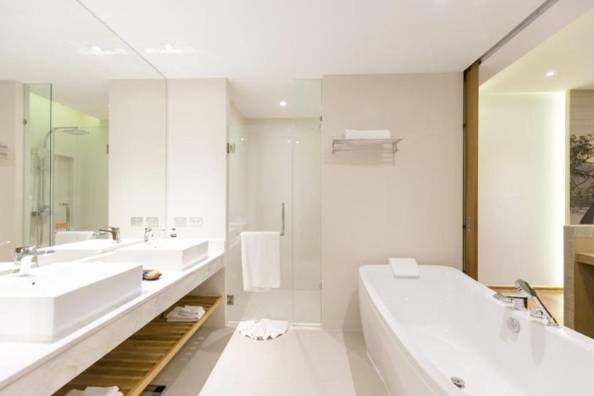 Wyndham Grand Phuket Kalim Bay Phuket - Pool Suite with Sea View