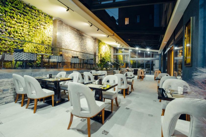 Marjan Plaza Hotel Tbilisi - restaurant
