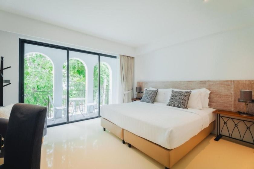 Xinlor House - Phuket Old Town Phuket - Deluxe Double Room with Balcony