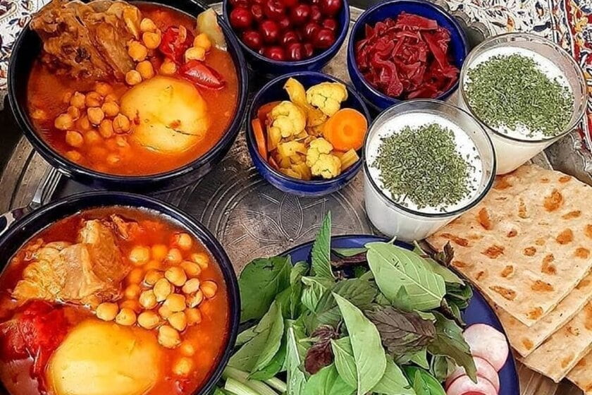 آبگوشت یزدی. منبع عکس: وبسایت خبرگزاری ایمنا. عکاس: نامشخص
