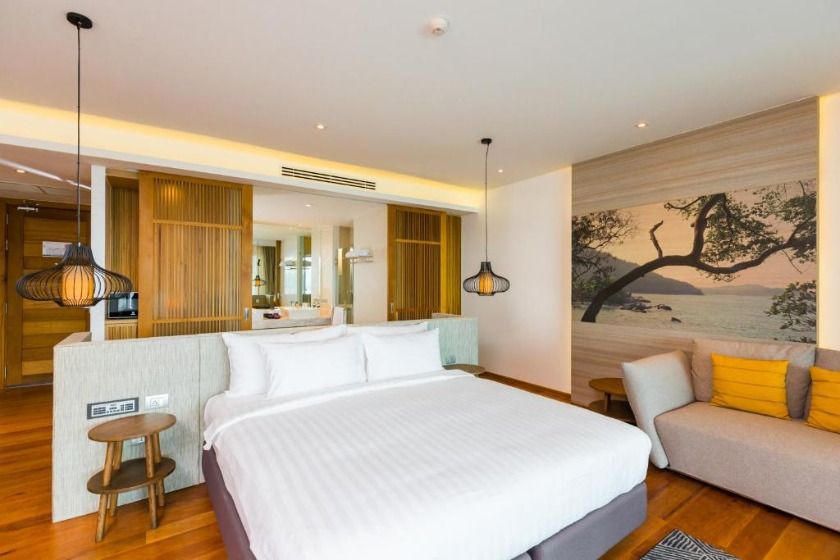 Wyndham Grand Phuket Kalim Bay Phuket - Pool Suite