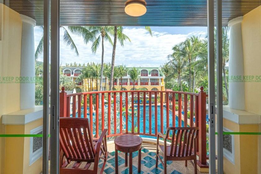 Phuket Graceland Resort and Spa Phuket - Deluxe Room with Pool View