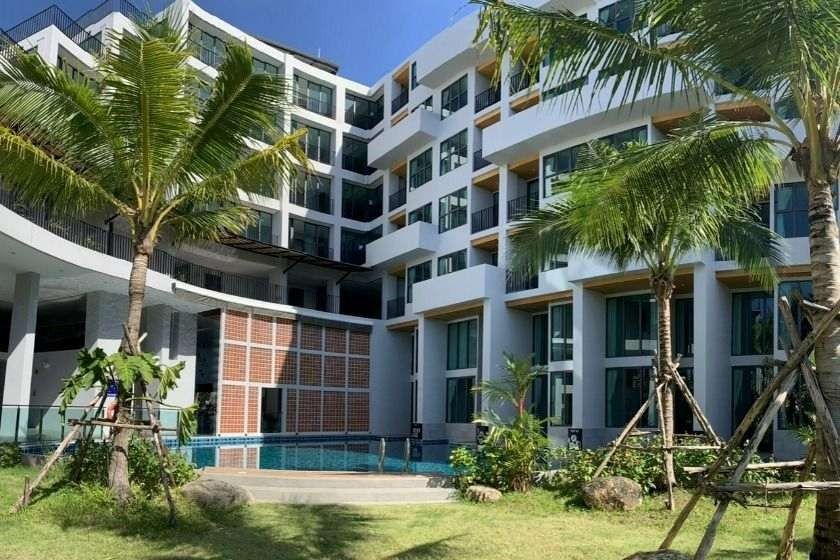 Atom Phuket Hotel -SHA Plus Phuket