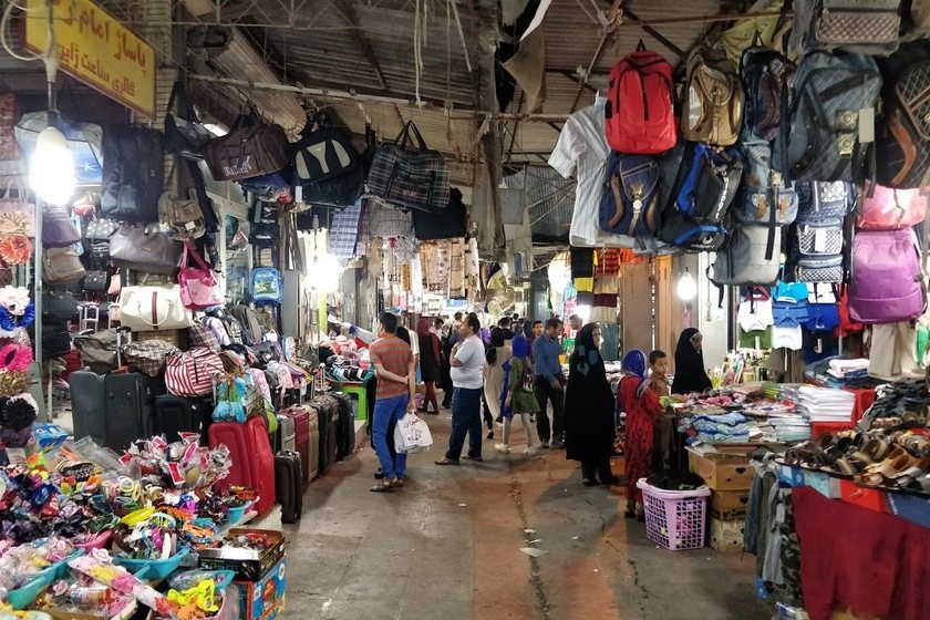 بازار لاری های بندر عباس. منبع عکس: گوگلمپ. عکاس: نیک پاریزی