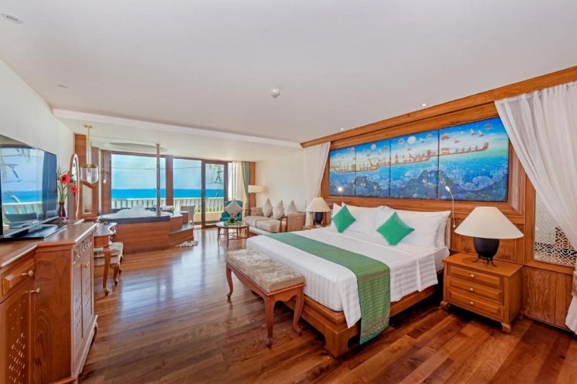 Diamond Cliff Resort & Spa - SHA Extra Plus Phuket - Suite with Spa Bath