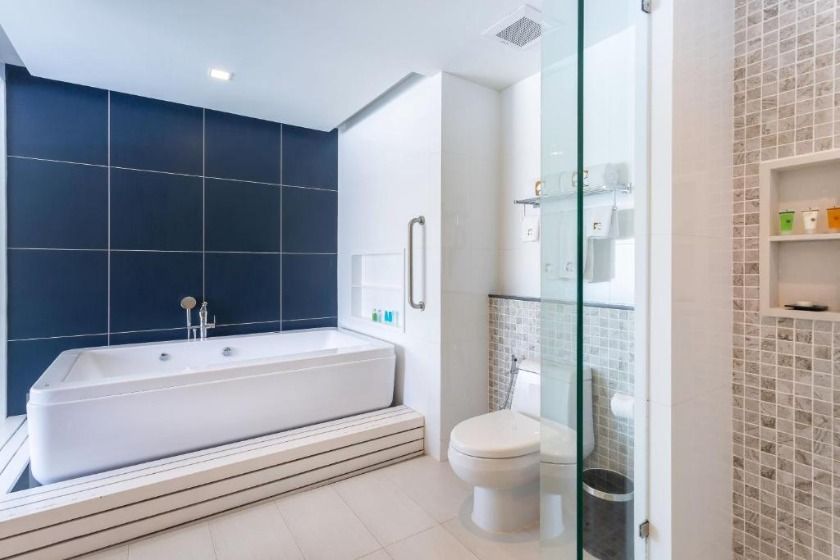 Hotel Clover Patong Phuket - SHA Plus Phuket - Room
