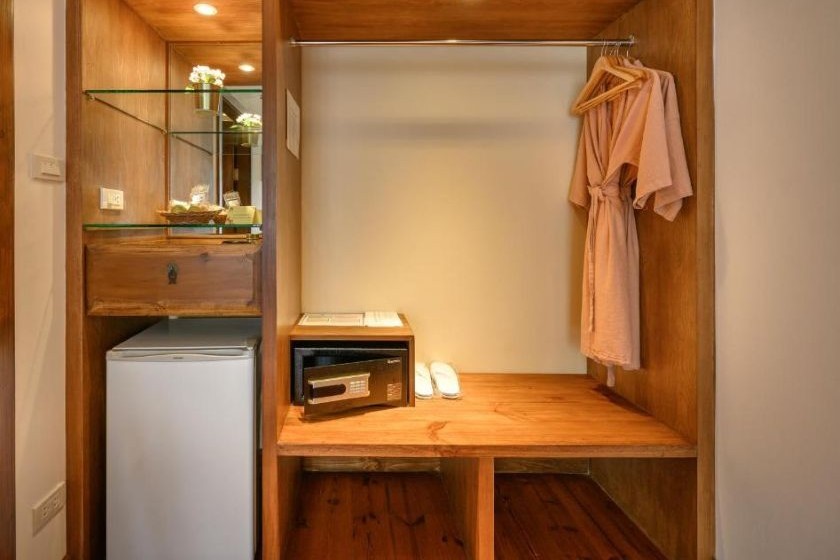 WOO Gallery & Boutique hotel Phuket - Deluxe Double Room
