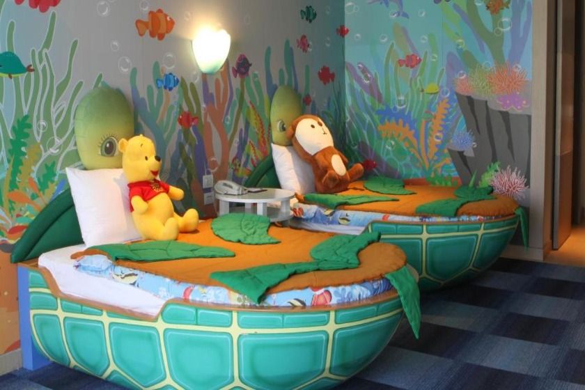 Holiday Inn Resort Phuket, an IHG Hotel Phuket - 1 King 2 Single 2 Bedrooms Family Suite