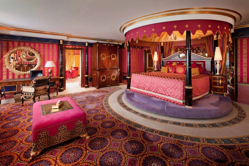 سوئیت رویال برج العرب دبی. منبع عکس: Architecturaldigest.com. عکاس: Jumeirah Hotels & Resorts