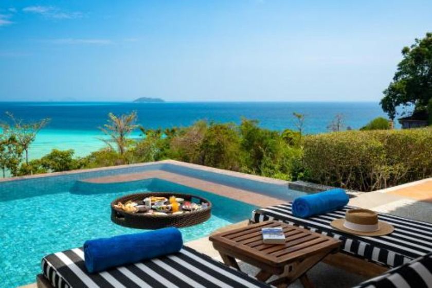 SAii Phi Phi Island Village Phuket - pool