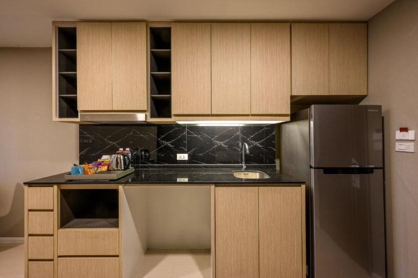 Mida Grande Resort Phuket - Deluxe Ocean View with Jacuzzi