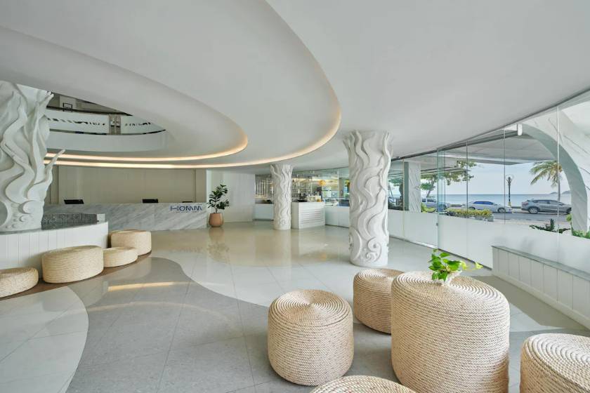 HOMM Bliss Southbeach Patong - lobby