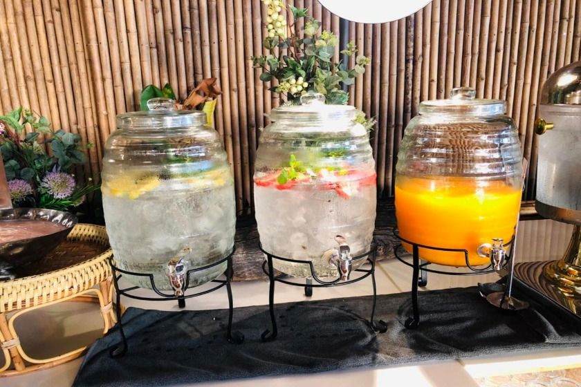 Phi Phi CoCo Beach Resort Phuket - breakfast 