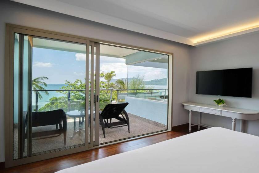 HOMM Bliss Southbeach Patong - Deluxe Double or Twin Room with Sea View