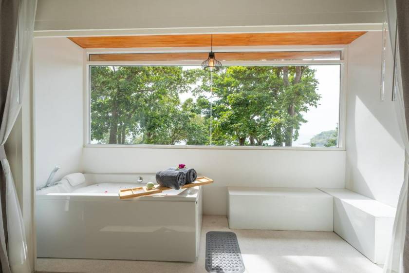 ANONA SUNSET Boutique - Deluxe Triple Room with Ocean View