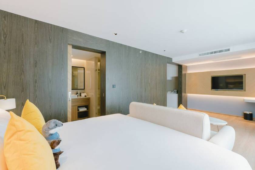 Wyndham La Vita Rawai Phuket - Deluxe Pool Access