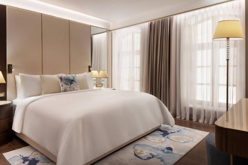 JW Marriott Istanbul Bosphorus Istanbul - Loft Suite with Atrium View
