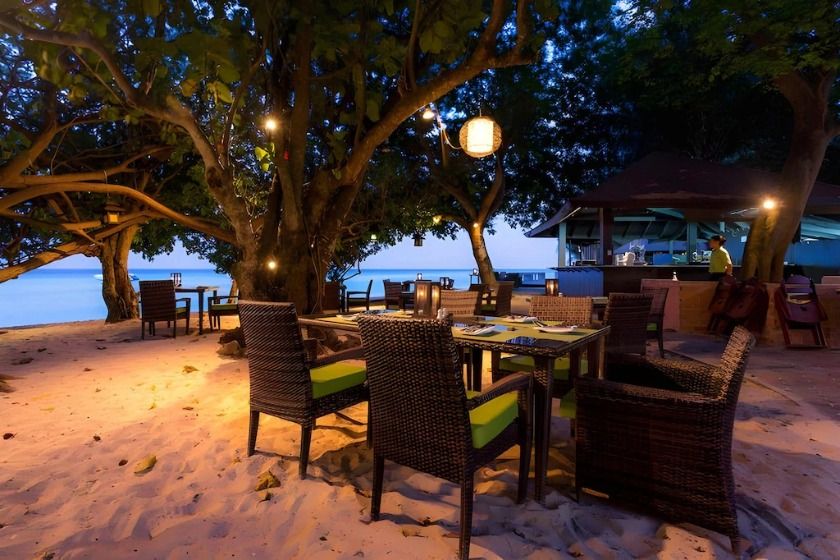 Phi Phi Holiday Resort Phuket - restaurant