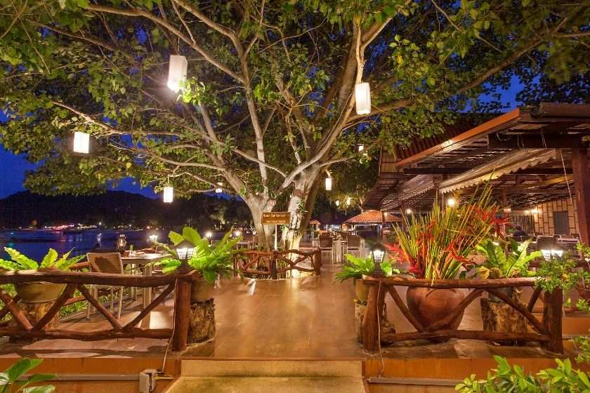 Phi Phi Natural Resort Phuket - restaurant
