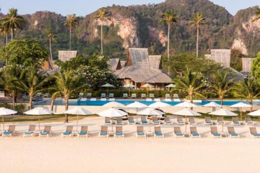 SAii Phi Phi Island Village Phuket - pool