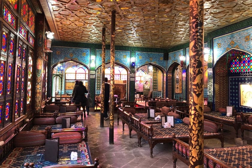 رستوران سنتی نقش جهان 