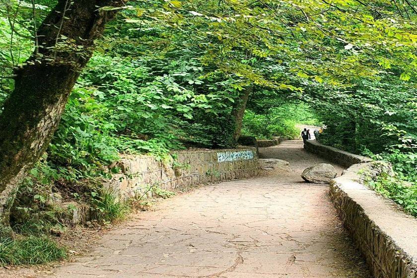 مسیر دسترسی به آبشار کبودوال