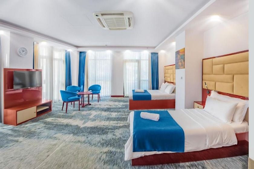 Denis Hotel Tbilisi - Luxury Quadruple Room