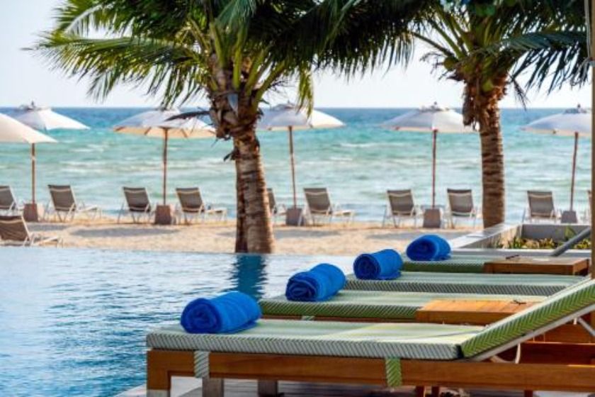 SAii Phi Phi Island Village Phuket - pool