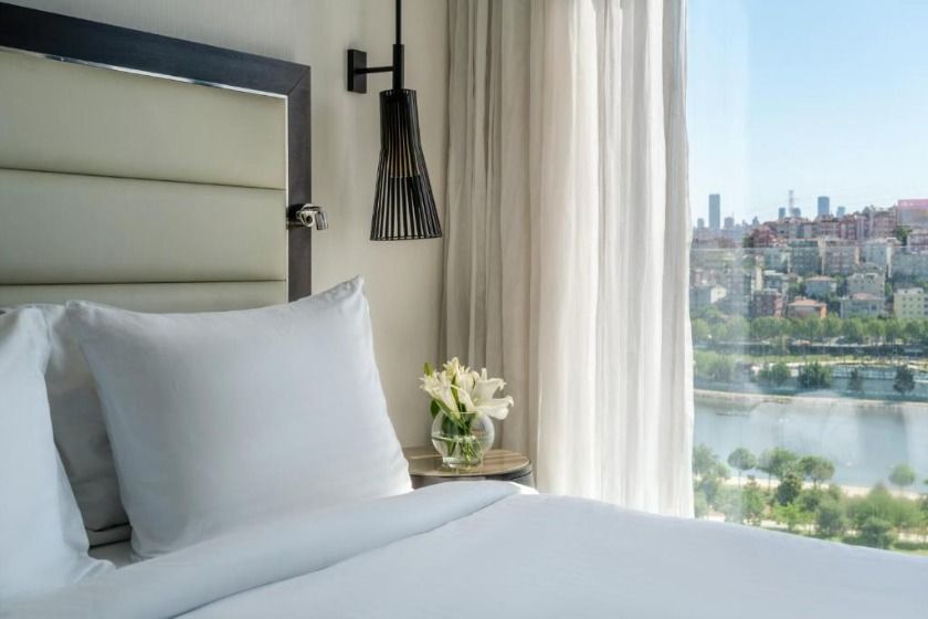 Movenpick Istanbul Hotel Golden Horn Istanbul - Superior Queen Room with Sea View
