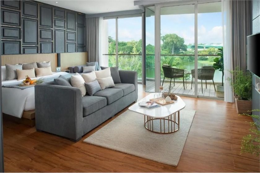 Wyndham Grand Nai Harn Beach Phuket -King Studio Suite