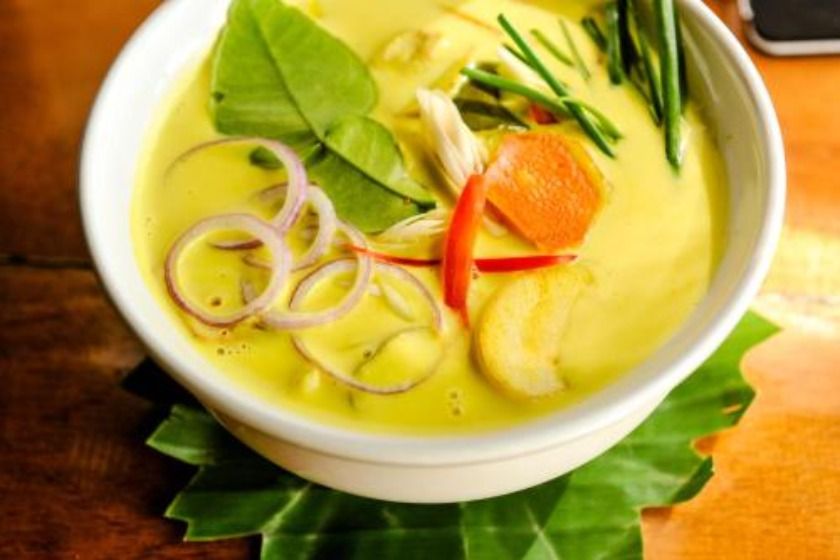 Phi Phi Phu Chalet Resort Phuket - food