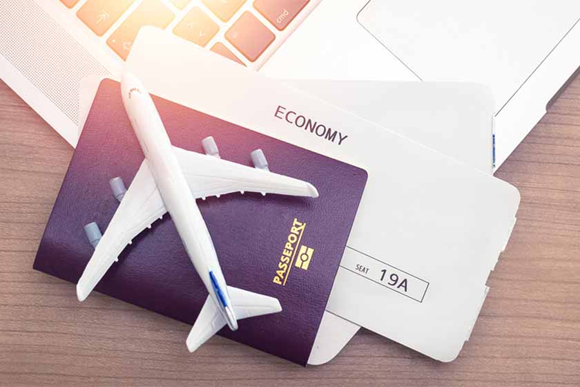 بلیط هواپیما. منبع عکس: وبسایت Respina24. نام عکاس: نامشخص