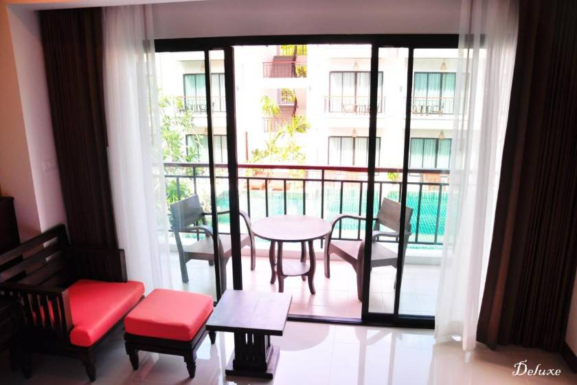 Navatara Phuket Resort - Deluxe Double or Twin Room with Pool Access